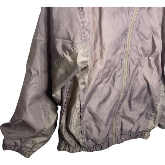 𝅺RETRO Polyester Lightweight Jacket - Medium - Picture 3 of 12